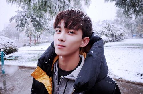 娱乐圈吃瓜指南吴磊