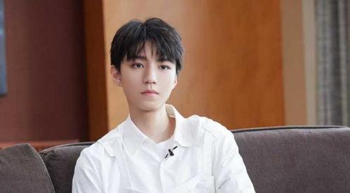 娱乐圈吃瓜王俊凯,揭秘王俊凯的“吃瓜”传奇